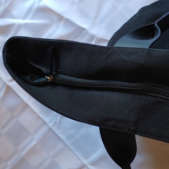 Victoria’s Secret Sequined Tote Bag - Picture 6 of 8